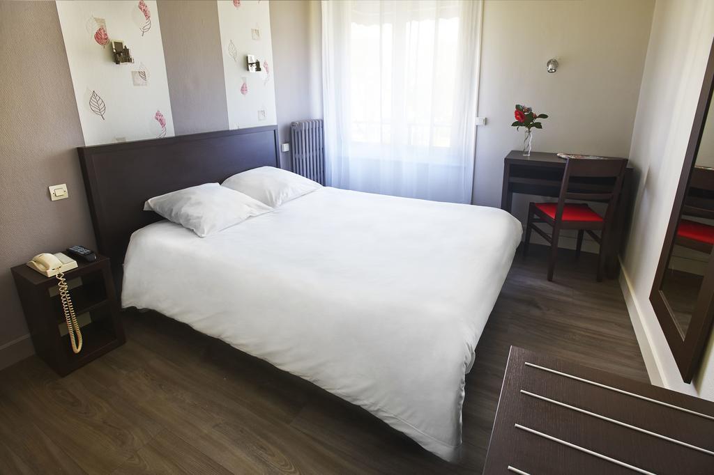 Hotel Les Pecheurs Lorient Pokój zdjęcie