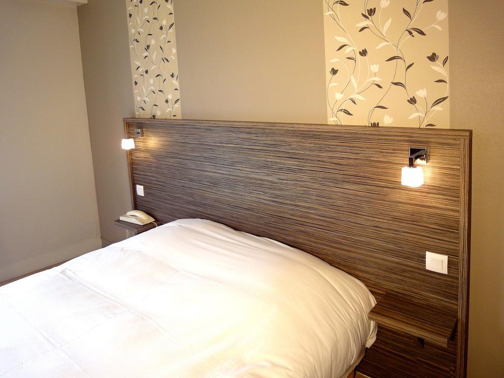 Hotel Les Pecheurs Lorient Pokój zdjęcie