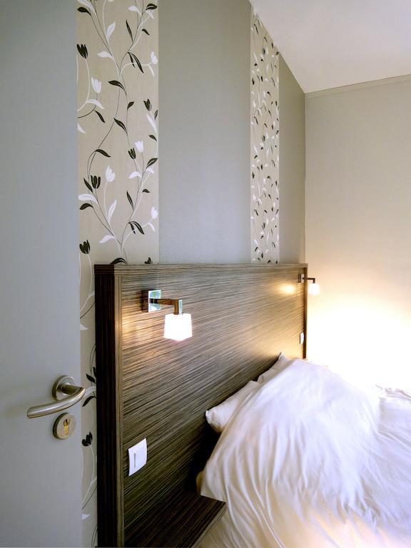 Hotel Les Pecheurs Lorient Pokój zdjęcie